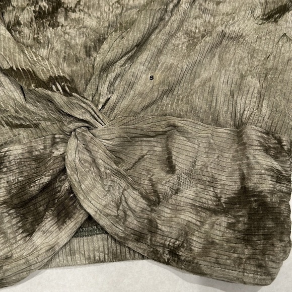 New AB Studio cropped short flutter sleep ribbed knit T-shirt small front knot - Picture 3 of 7